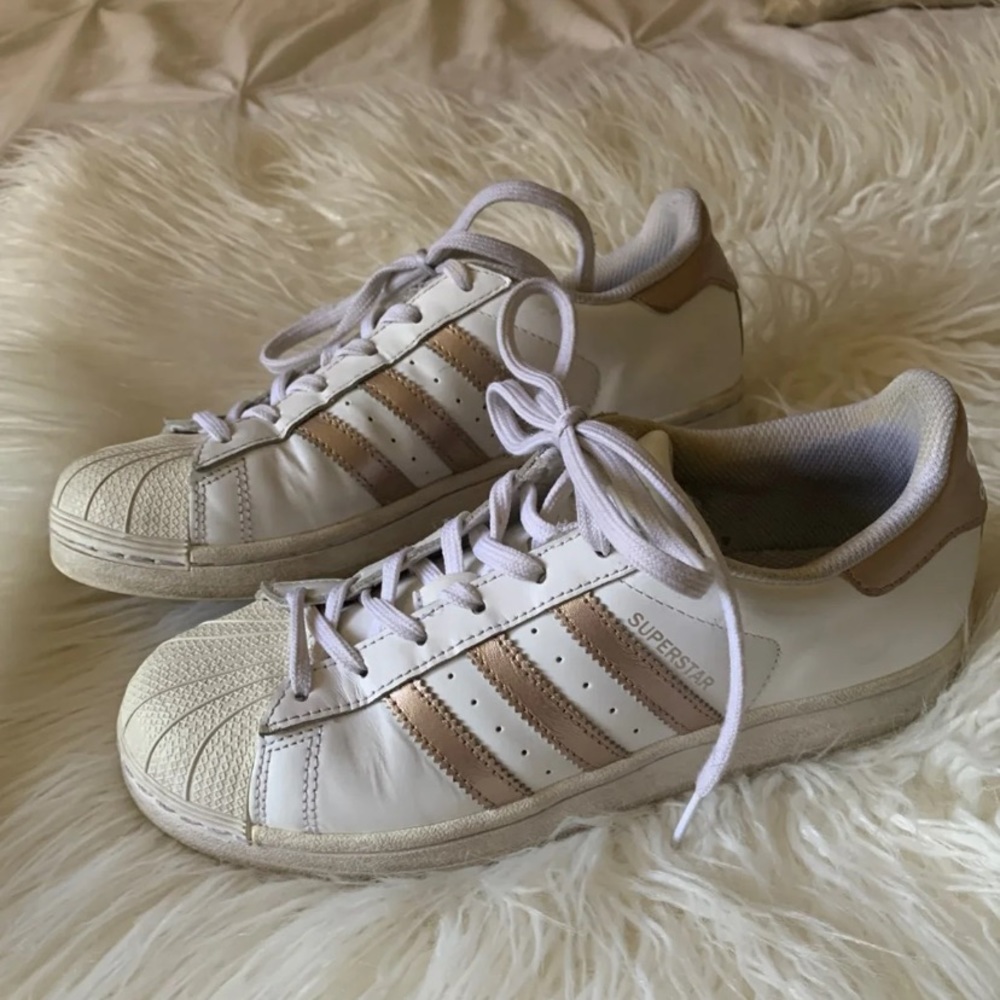 Adidas Superstar Rose Gold Shoes Size 6.5